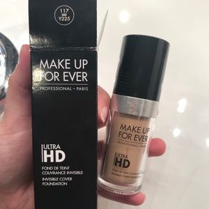 Makeup Forever HD invisible foundation.